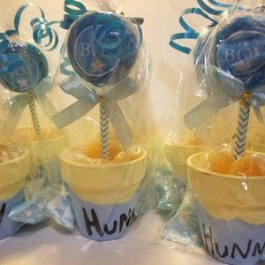 Baby shower favors